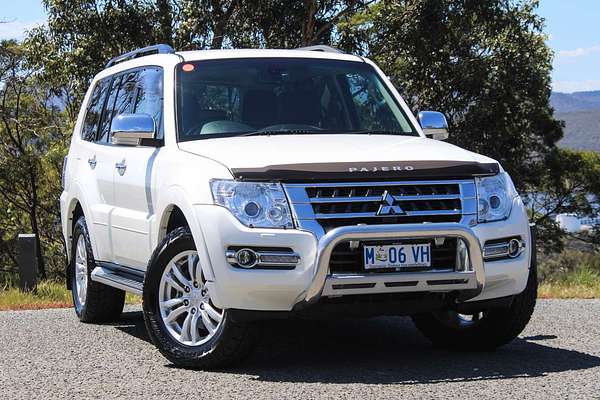 2019 Mitsubishi Pajero GLS NX