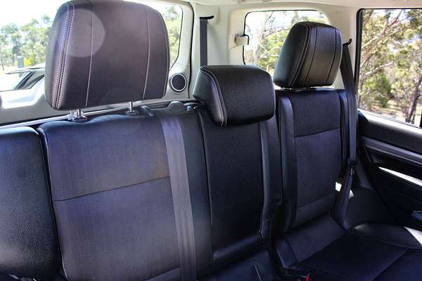 2019 Mitsubishi Pajero GLS NX