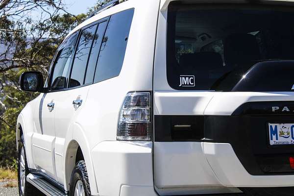 2019 Mitsubishi Pajero GLS NX