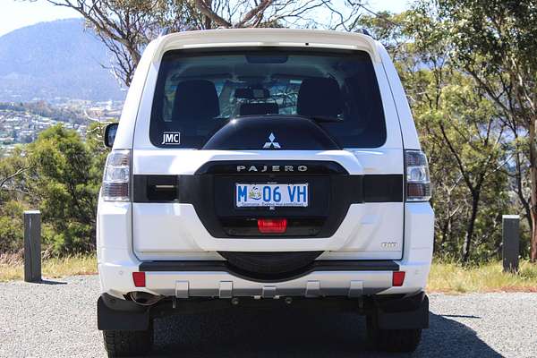 2019 Mitsubishi Pajero GLS NX