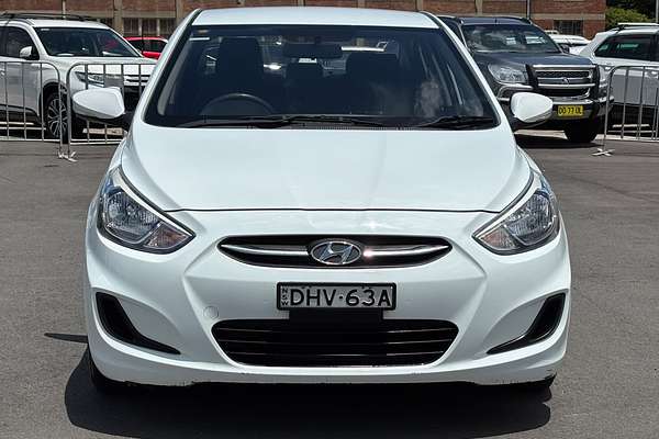 2016 Hyundai Accent Active RB3