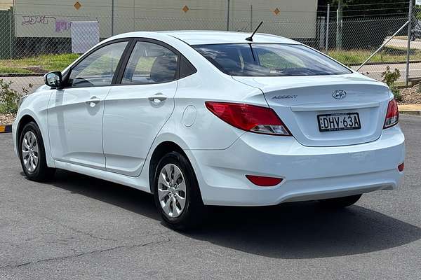 2016 Hyundai Accent Active RB3