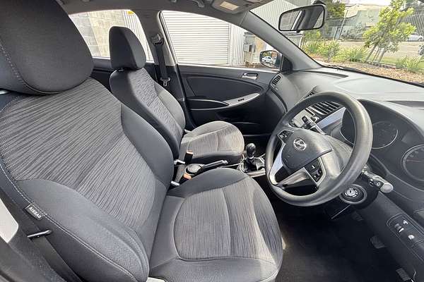 2016 Hyundai Accent Active RB3