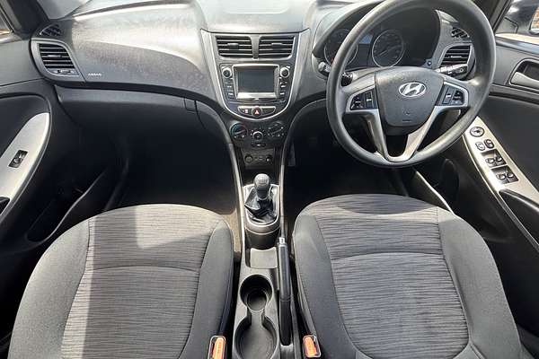 2016 Hyundai Accent Active RB3