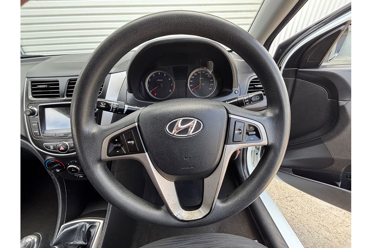 2016 Hyundai Accent Active RB3