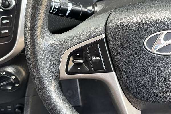 2016 Hyundai Accent Active RB3