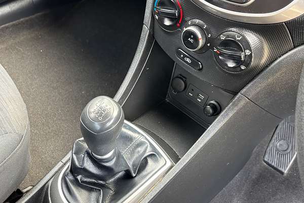 2016 Hyundai Accent Active RB3