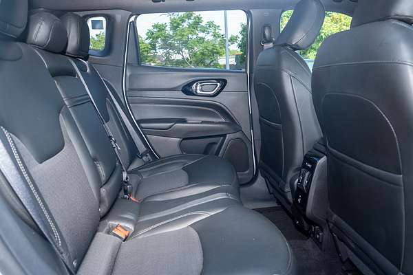 2023 Jeep Compass Night Eagle M6