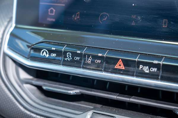 2023 Jeep Compass Night Eagle M6