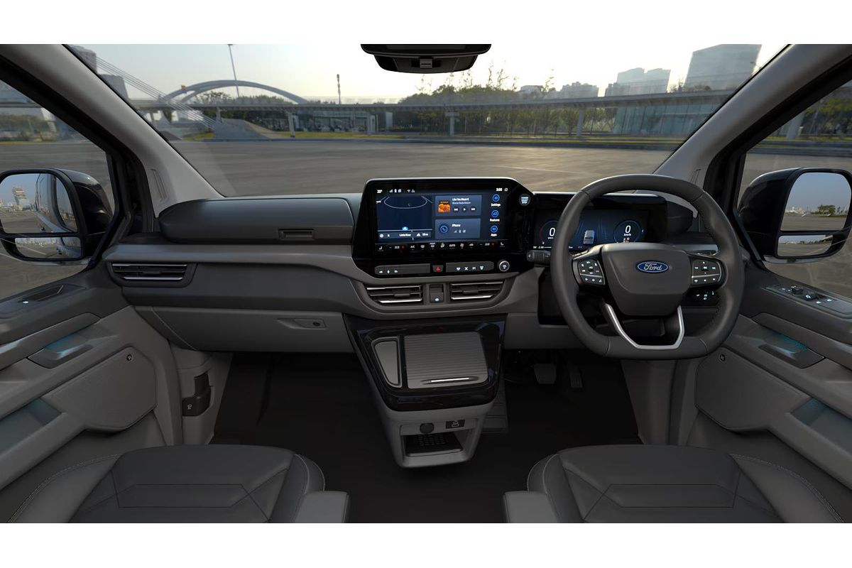 2025 Ford Tourneo Titanium X AV SWB