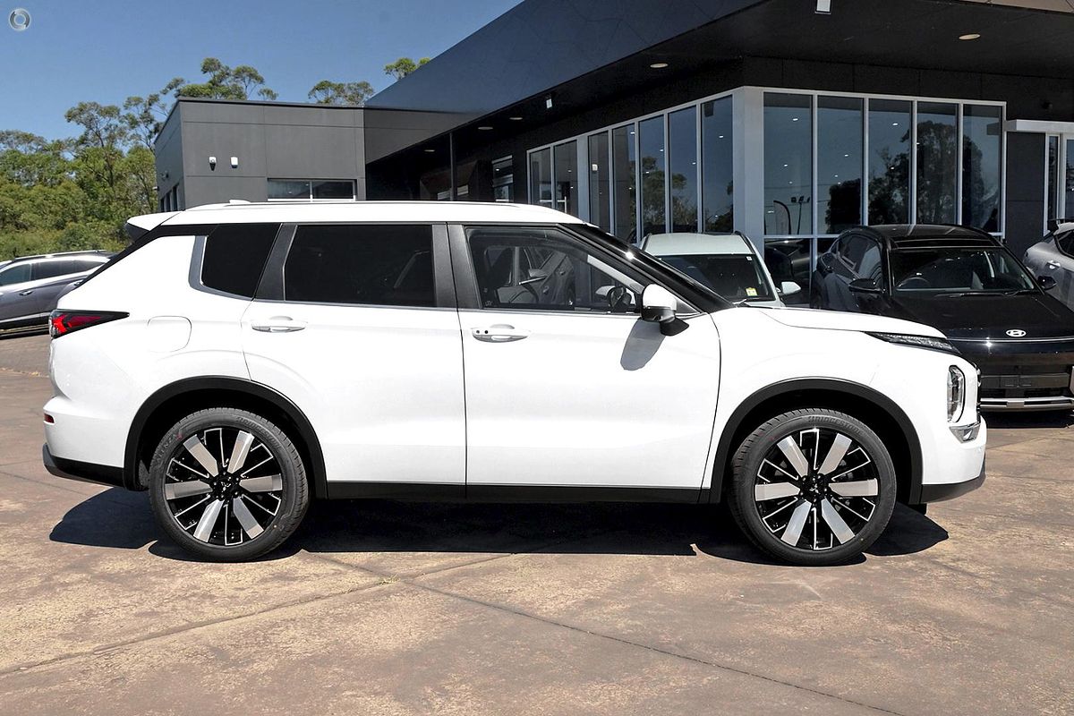 2025 Mitsubishi Outlander Aspire ZM