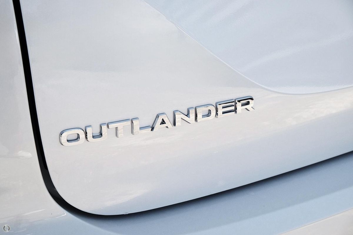 2025 Mitsubishi Outlander Aspire ZM