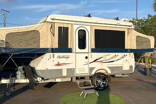 2013 Golf BUSH CHALLENGER Camper Trailer 3
