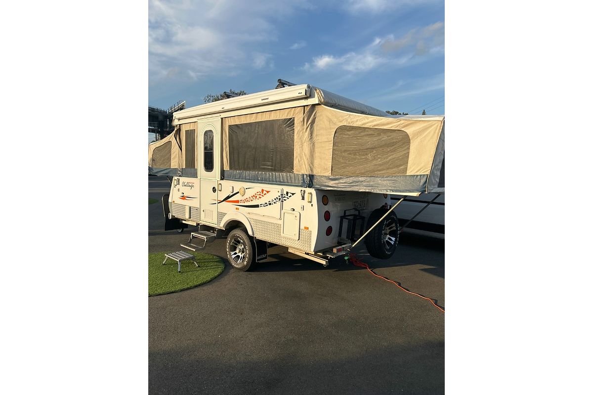 2013 Golf BUSH CHALLENGER Camper Trailer 3