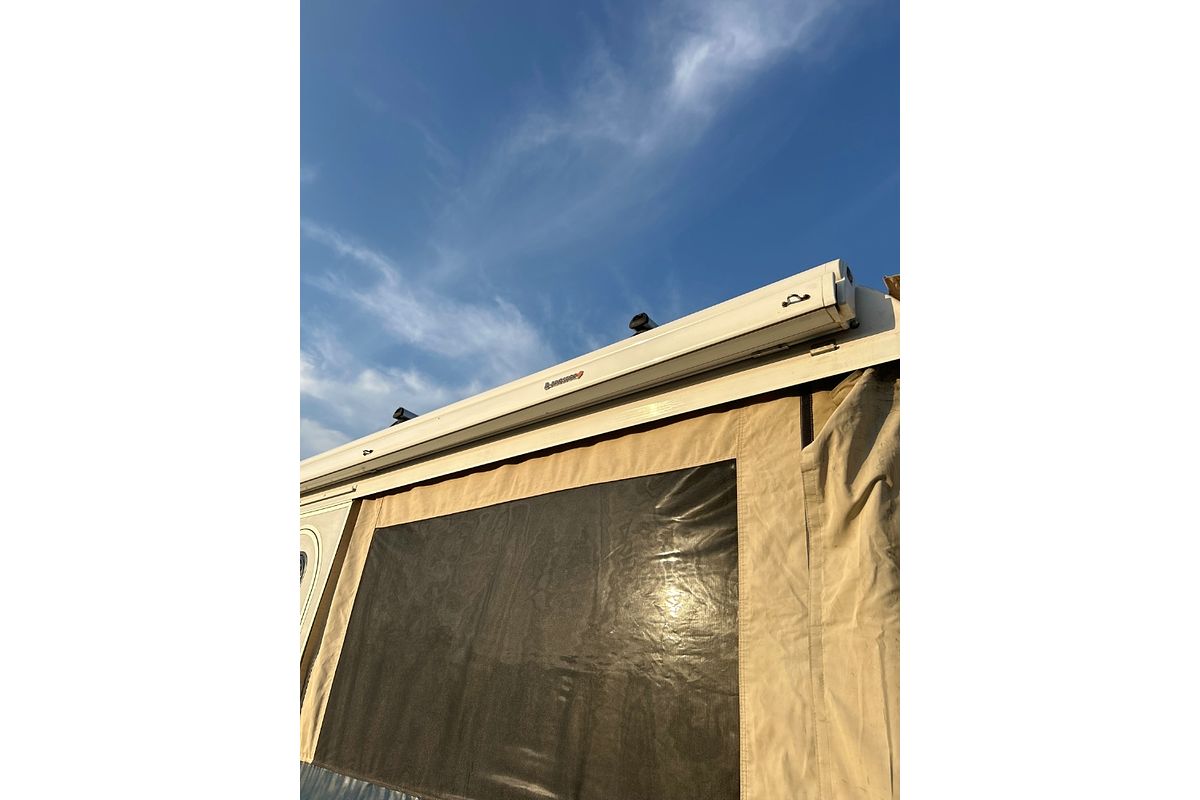 2013 Golf BUSH CHALLENGER Camper Trailer 3