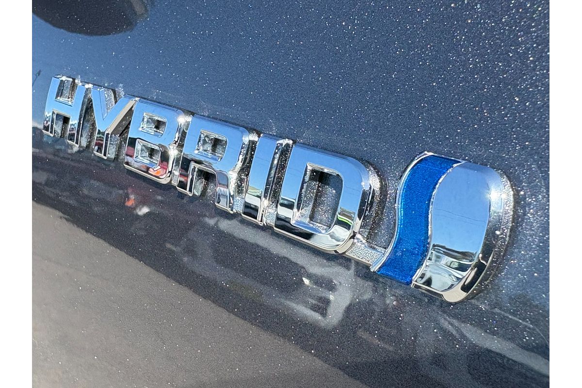 2022 Toyota RAV4 XSE AXAH54R