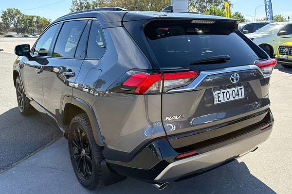 2022 Toyota RAV4 XSE AXAH54R