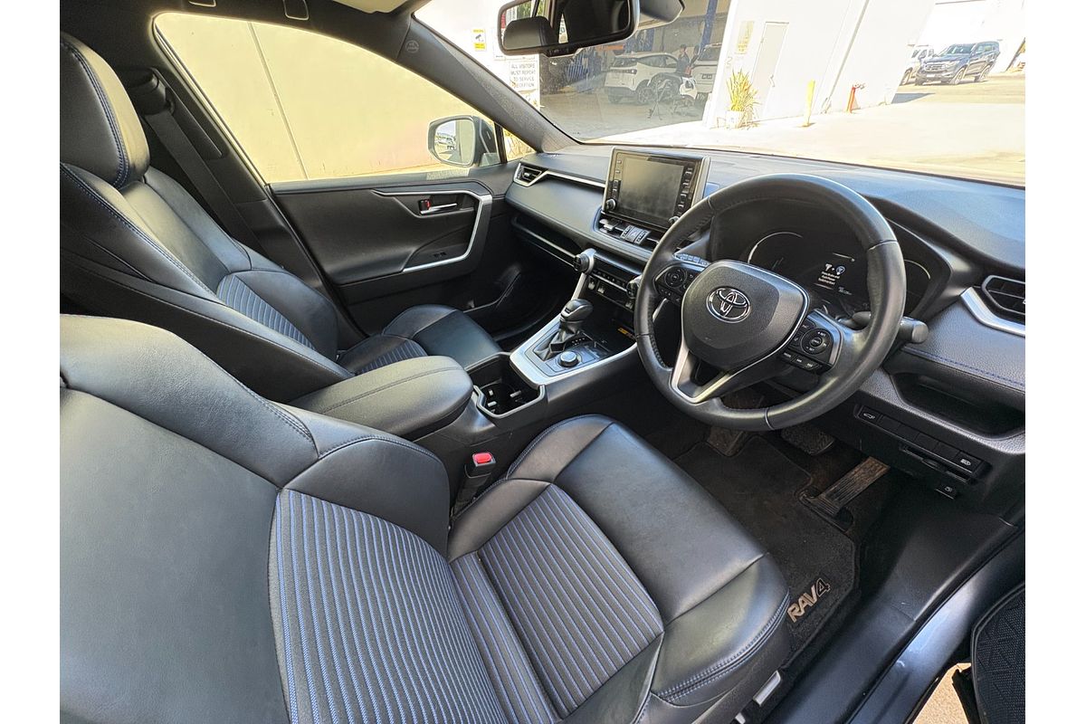 2022 Toyota RAV4 XSE AXAH54R