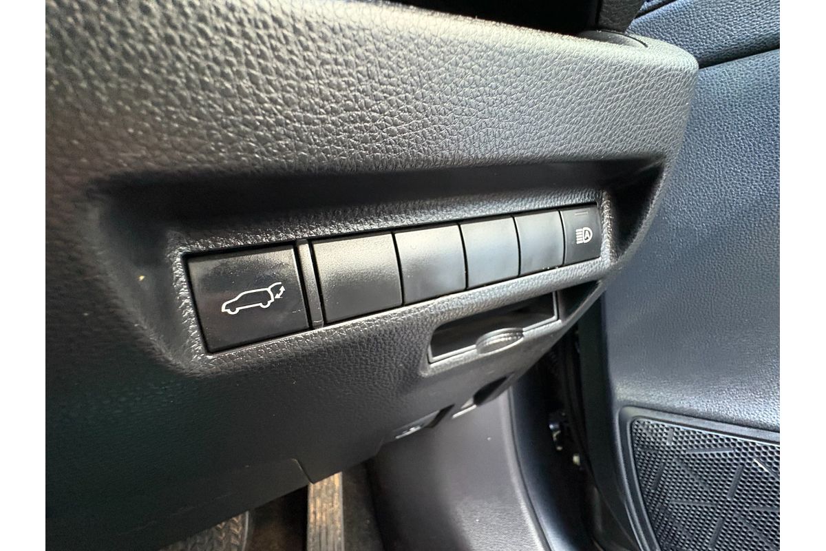 2022 Toyota RAV4 XSE AXAH54R