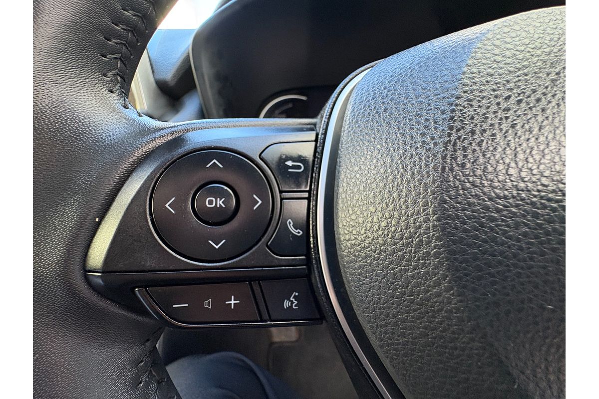 2022 Toyota RAV4 XSE AXAH54R