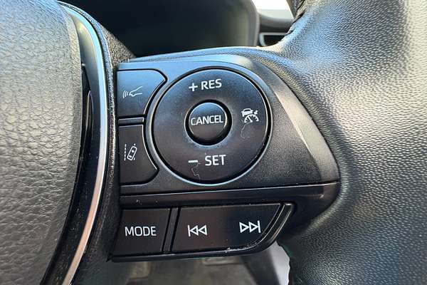 2022 Toyota RAV4 XSE AXAH54R