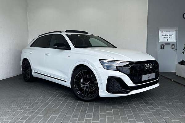 2025 Audi Q8 50 TDI S line F1