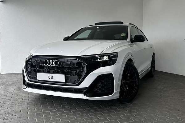 2025 Audi Q8 50 TDI S line F1