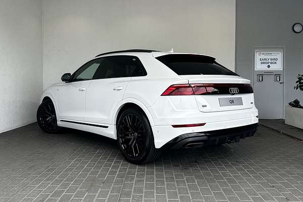 2025 Audi Q8 50 TDI S line F1