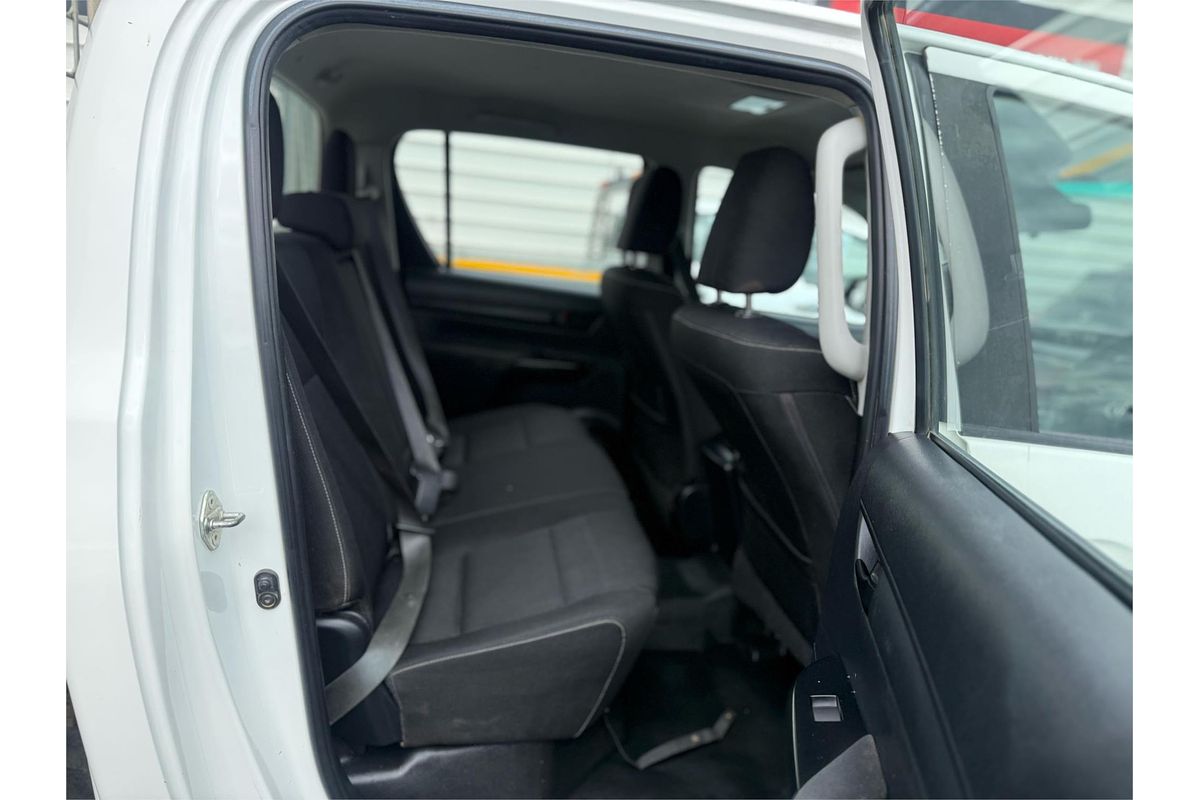 2020 Toyota Hilux SR GUN126R 4X4