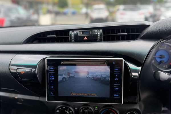 2020 Toyota Hilux SR GUN126R 4X4