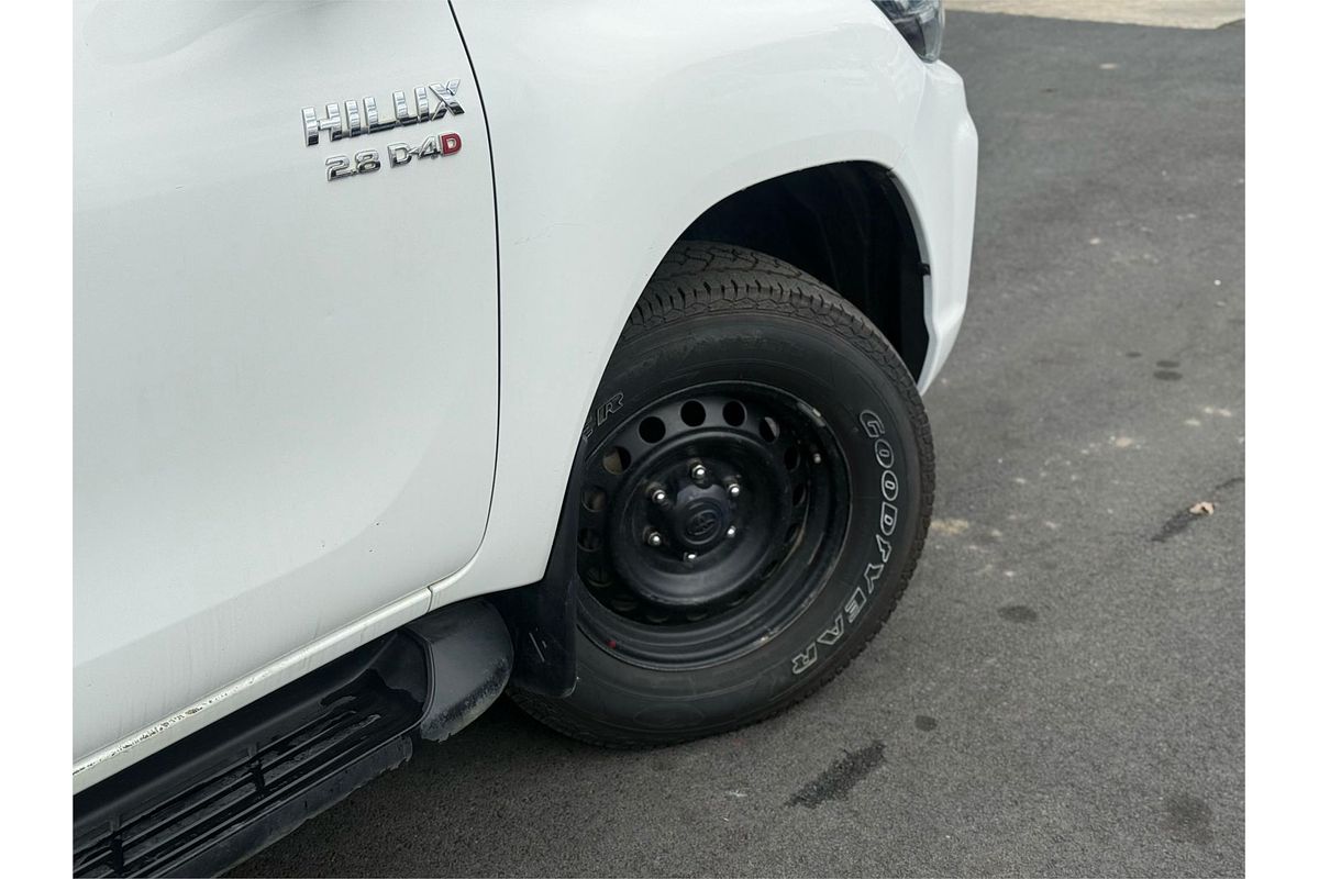 2020 Toyota Hilux SR GUN126R 4X4