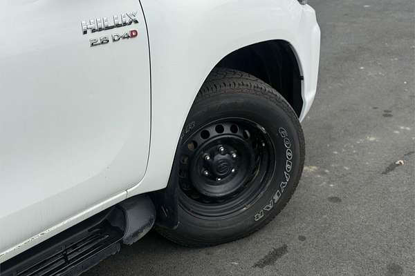 2020 Toyota Hilux SR GUN126R 4X4