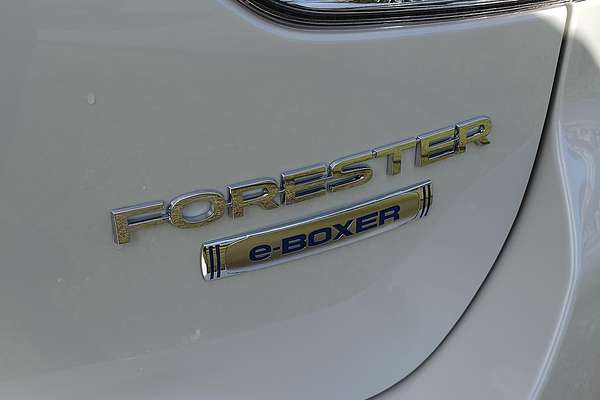 2025 Subaru Forester Hybrid L S5