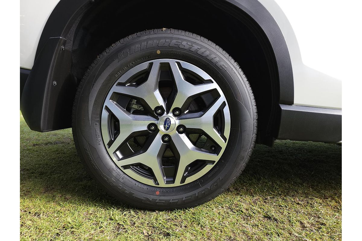 2025 Subaru Forester Hybrid L S5