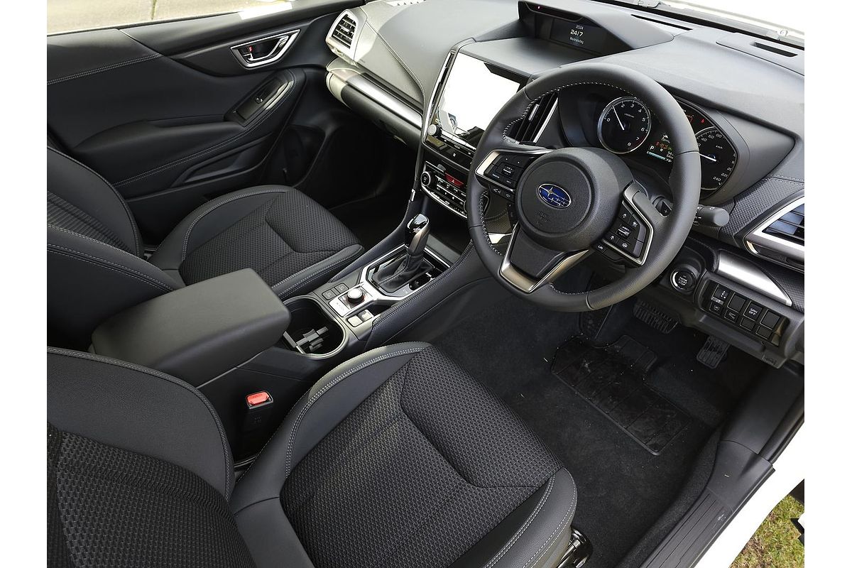 2025 Subaru Forester Hybrid L S5