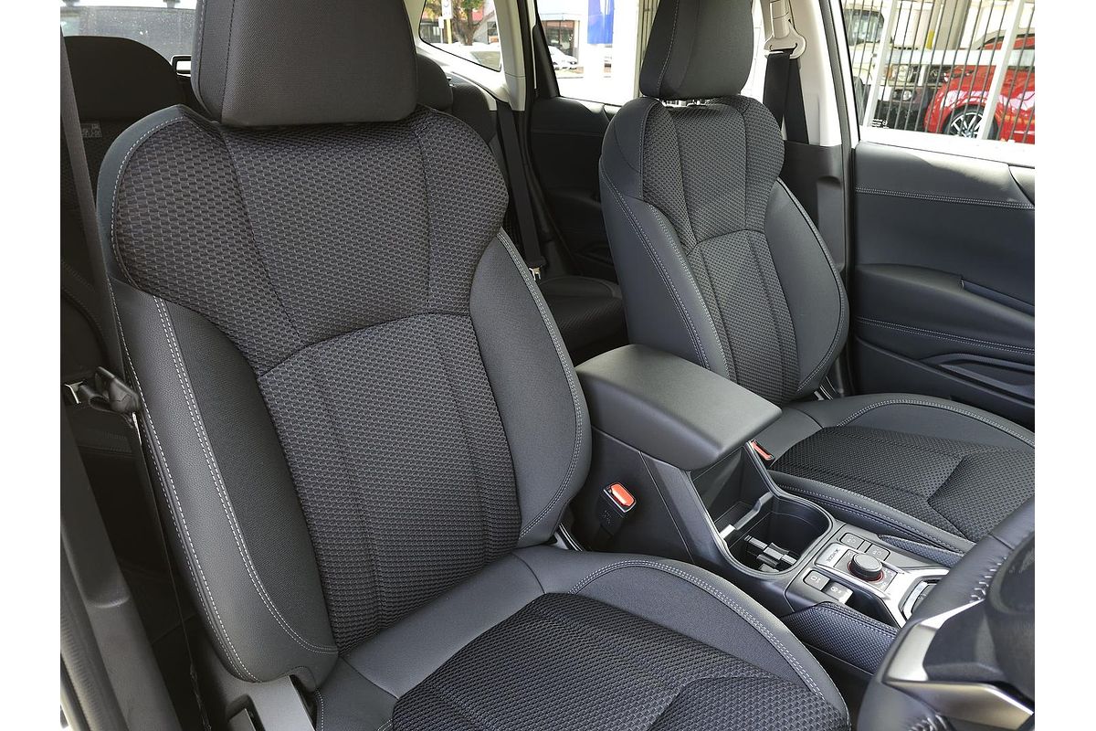 2025 Subaru Forester Hybrid L S5