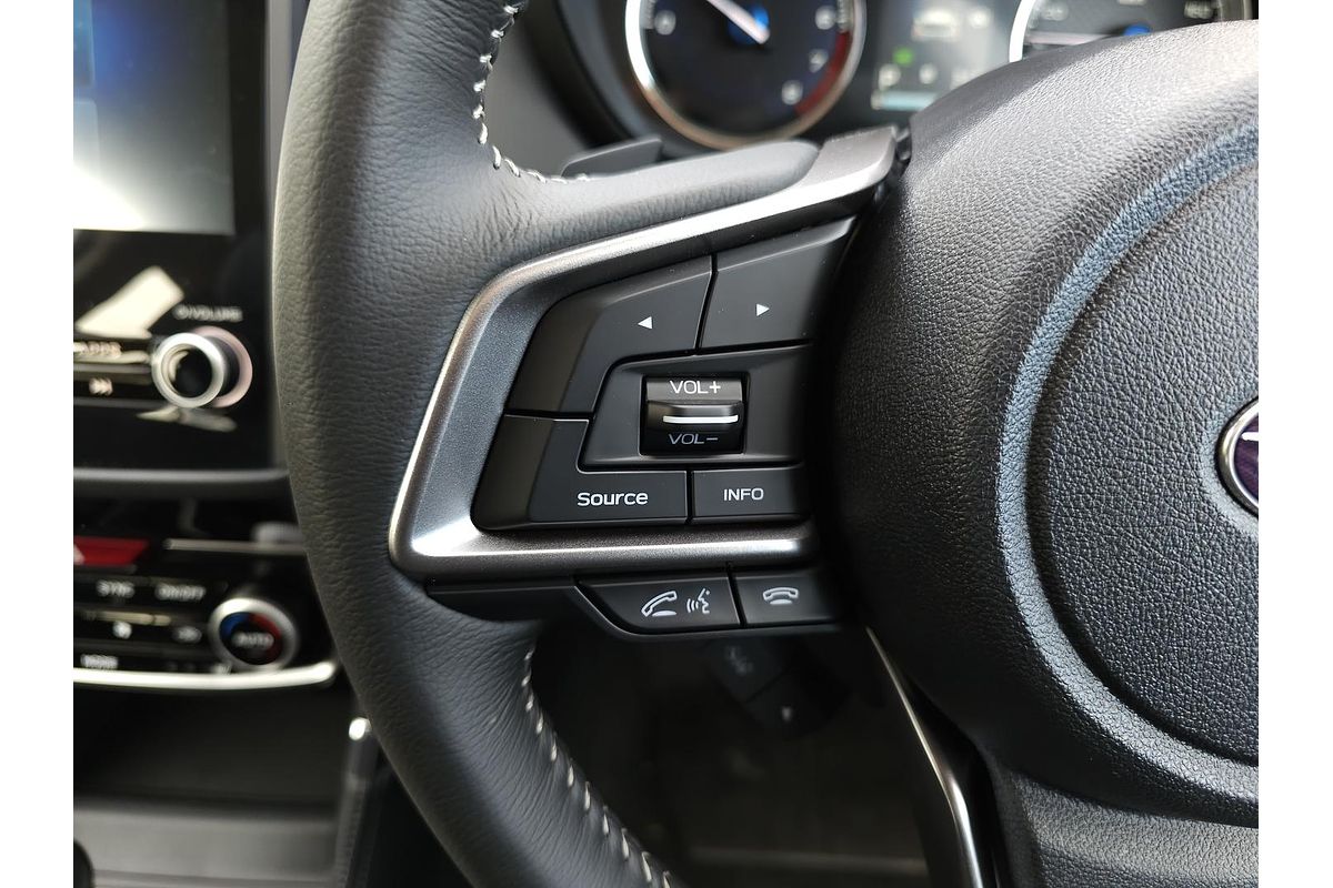 2025 Subaru Forester Hybrid L S5