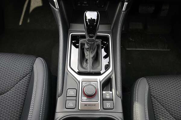 2025 Subaru Forester Hybrid L S5