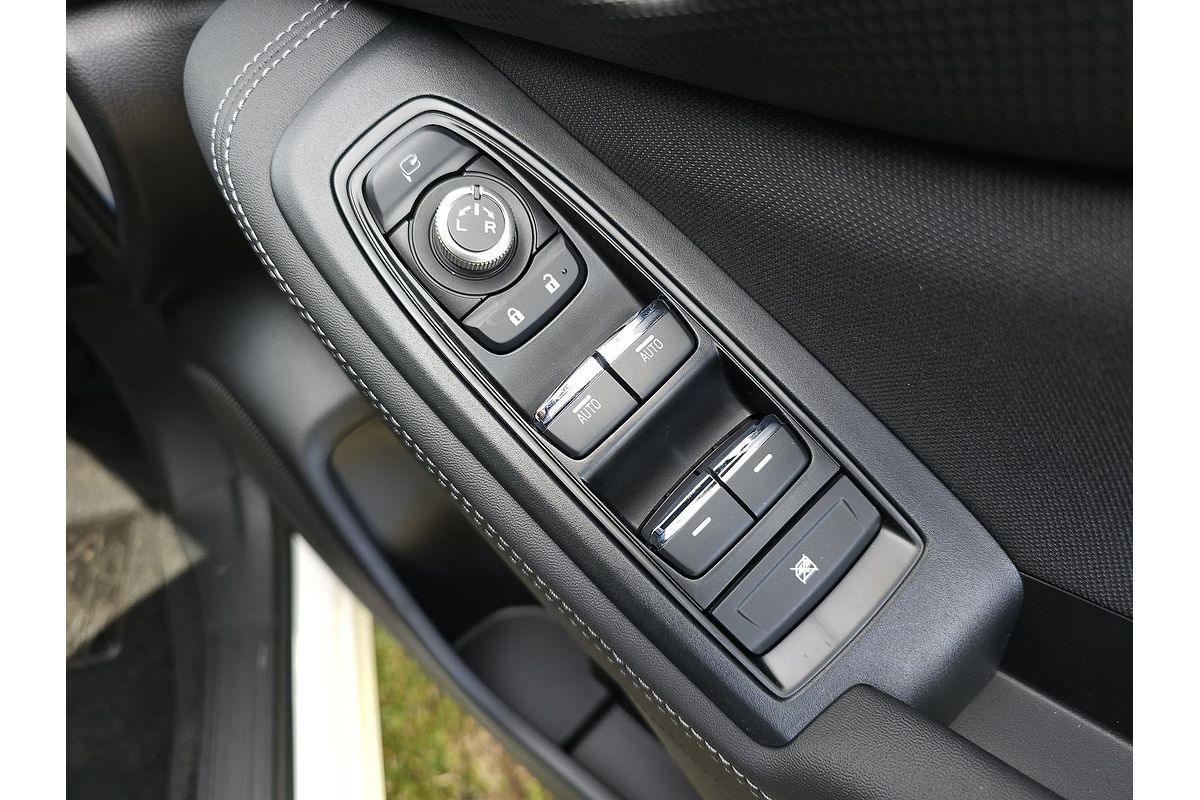 2025 Subaru Forester Hybrid L S5