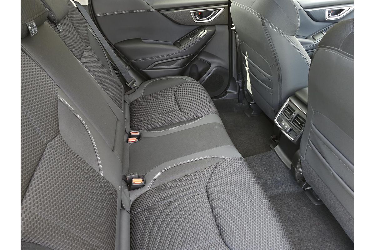 2025 Subaru Forester Hybrid L S5