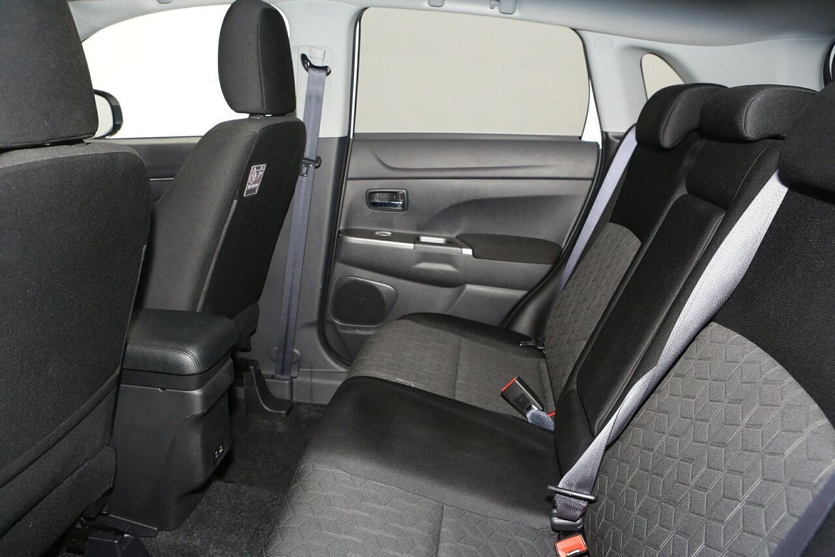 2024 Mitsubishi ASX LS XD