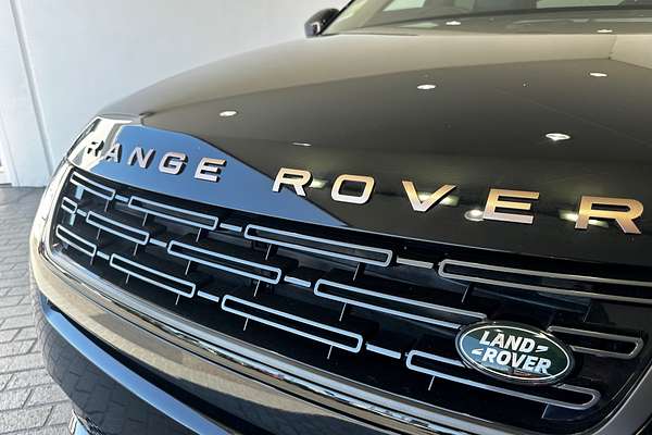 2025 Land Rover Range Rover Evoque P300e Autobiography L551