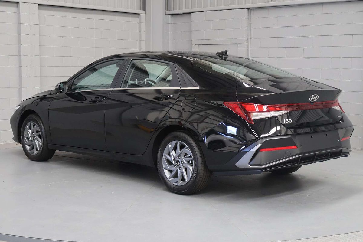 2025 Hyundai i30 Hybrid CN7.V2