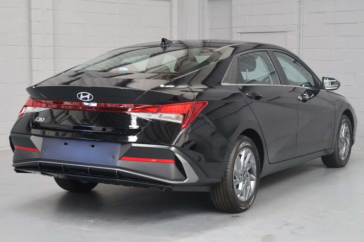 2025 Hyundai i30 Hybrid CN7.V2