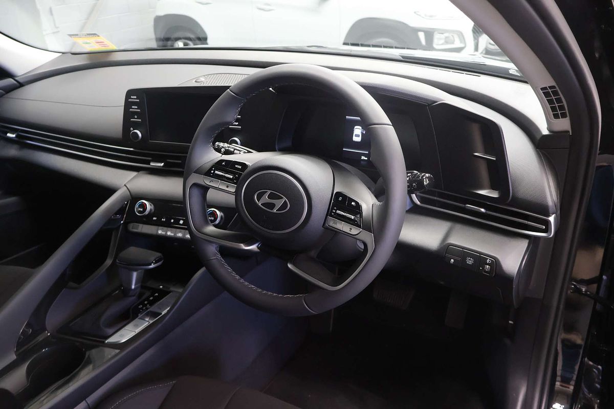 2025 Hyundai i30 Hybrid CN7.V2