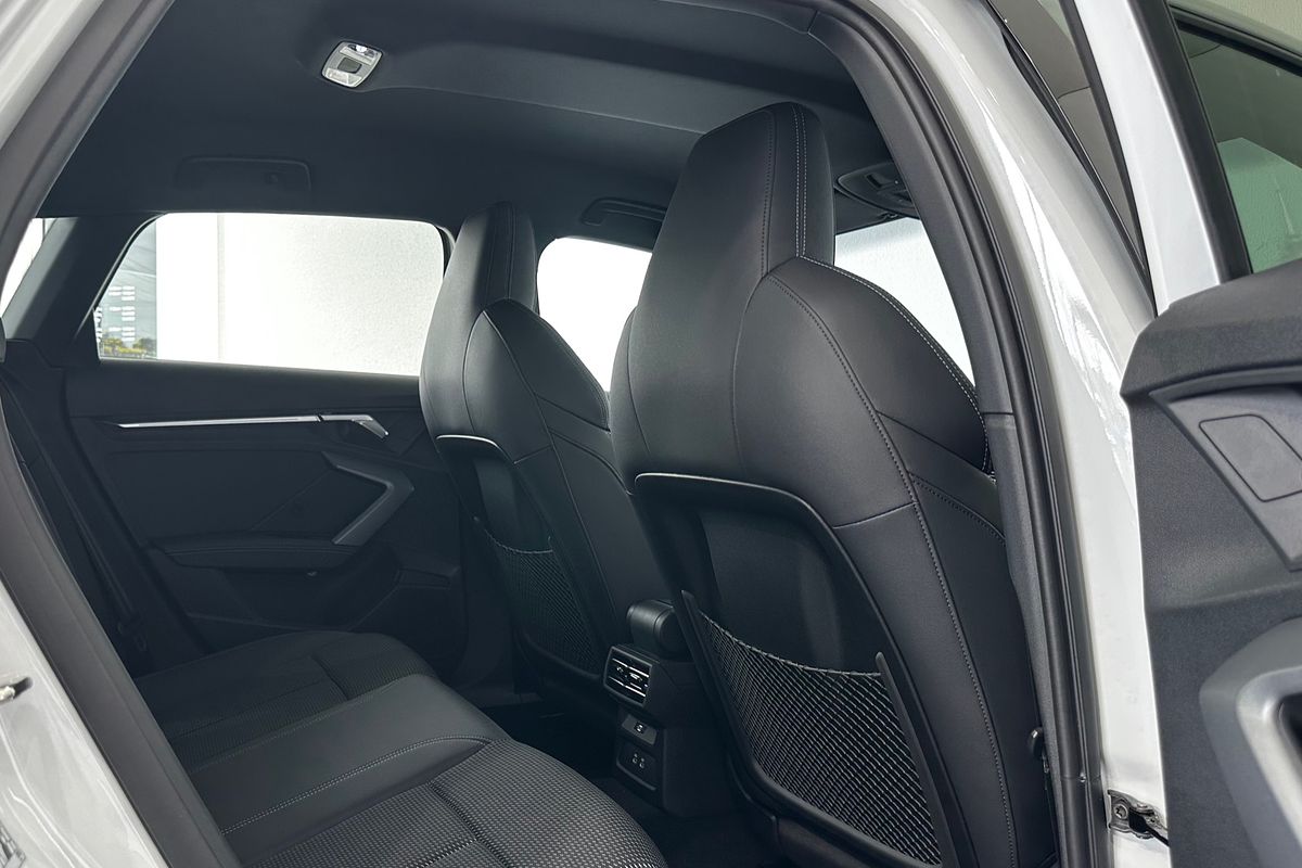 2025 Audi A3 35 TFSI S line GY