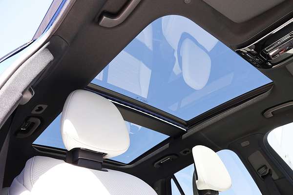 2025 Mercedes-Benz GLC-Class GLC300 X254