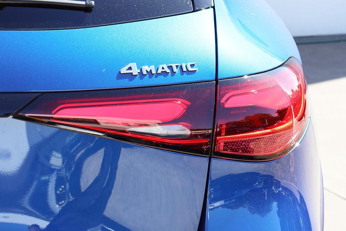 2025 Mercedes-Benz GLC-Class GLC300 X254