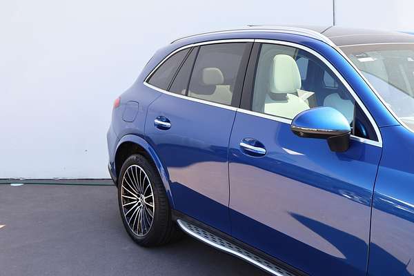 2025 Mercedes-Benz GLC-Class GLC300 X254