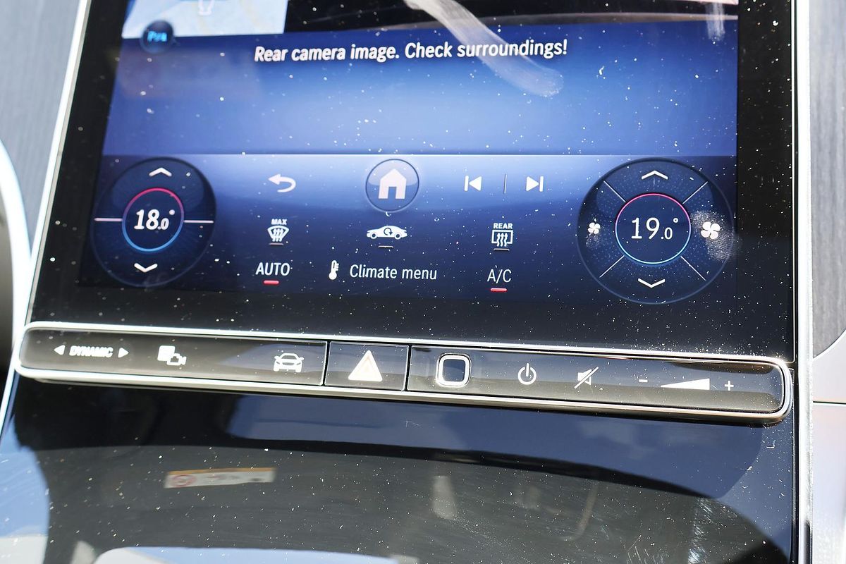 2025 Mercedes-Benz GLC-Class GLC300 X254